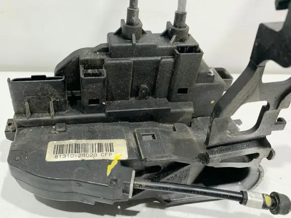 Broasca usa stanga fata 81310-2B020 Hyundai Santa Fe 2 (2006-2012)