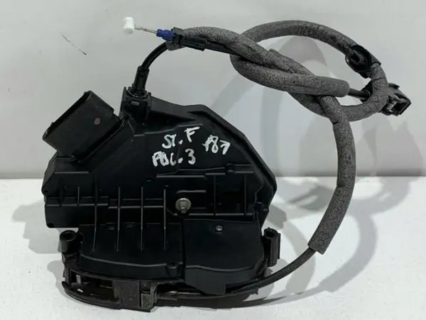 Broasca usa stanga fata BM5A-A21813-AH Ford Focus 3 facelift (2013-2018)