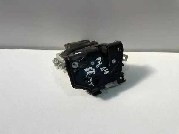 Broasca usa stanga fata volan dreapta 8j2837015e Audi A4 (2007-2011) [8K2, B8]