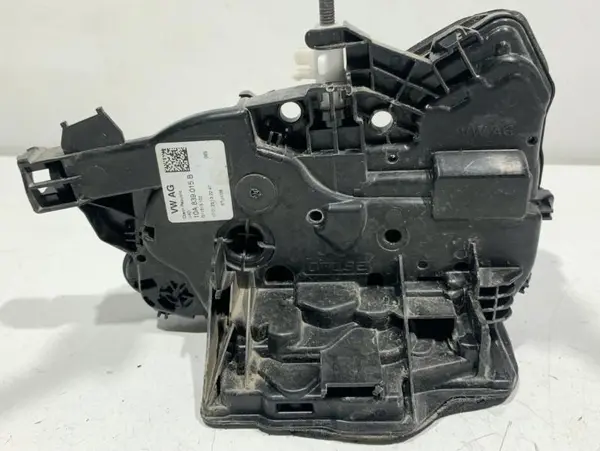 Broasca usa stanga spate 10A839015B Skoda Scala (2019->)