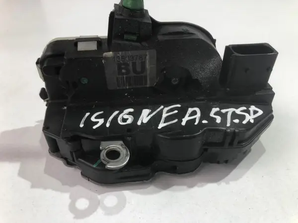 Broasca usa stanga spate 13503787 Opel Astra J (2009-2012)