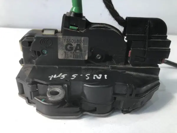 Broasca usa stanga spate 13503807 Opel Insignia A (2008-2013)
