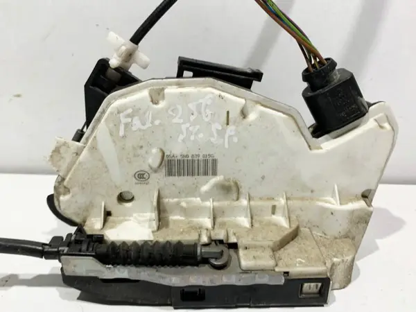 Broasca usa stanga spate 5N0839015G Skoda Fabia 2 (2006-2010)