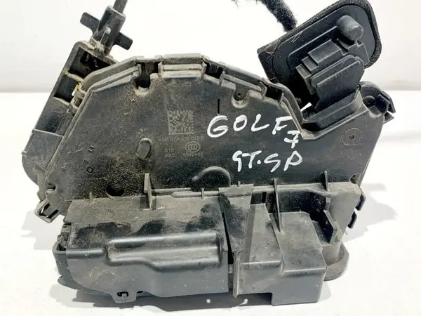 Broasca usa stanga spate 5TA839015E Skoda Fabia 3 (2014-2018)