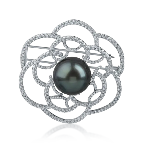 Brosa floare din aur alb cu perla de cultura si diamante de 2.97ct