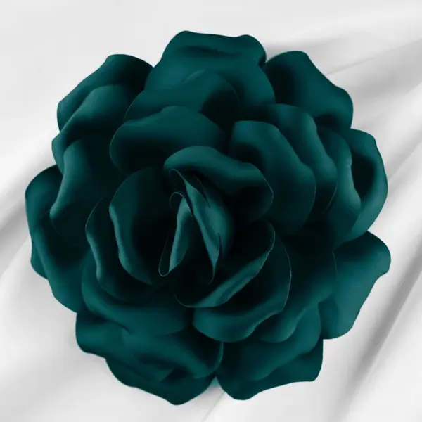 Brosa floare turcoaz inchis cu diametru de 15 cm, cu clips pentru par