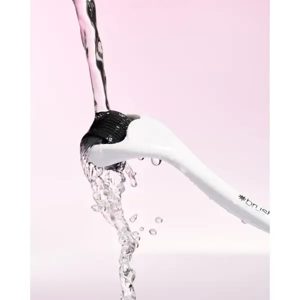 Brushworks Progression Micro Needle Derma Roller aplicator cu micro-ace faciale 0,5 mm 1 buc