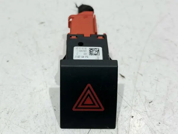Buton avarie 5J0953235D Skoda Fabia 2 (2006-2010)