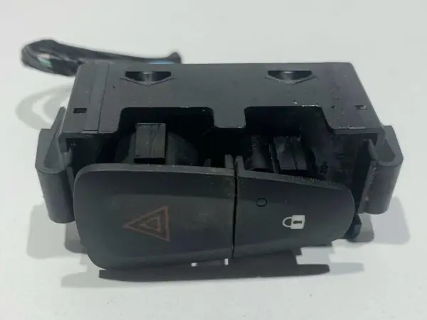 Buton avarie Renault Megane 3 (2008-2012)