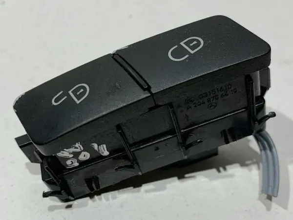 Buton blocare / deblocare usi A2048706410 Mercedes C-Class (2007-2010) [W204]