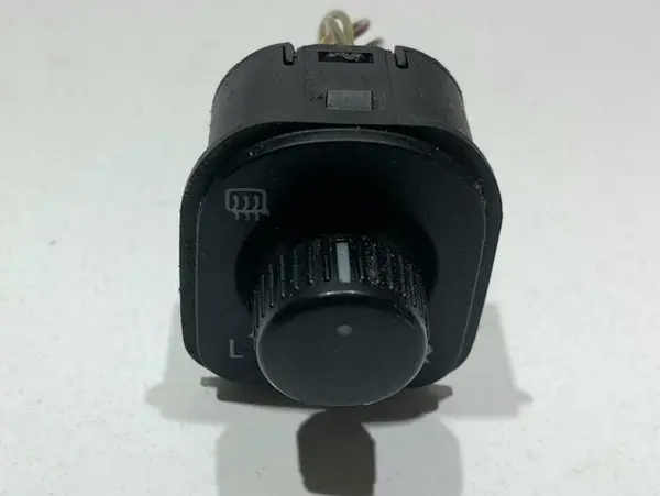 Buton reglaj oglinzi 1K0959565L Volkswagen Tiguan (2007-2011)