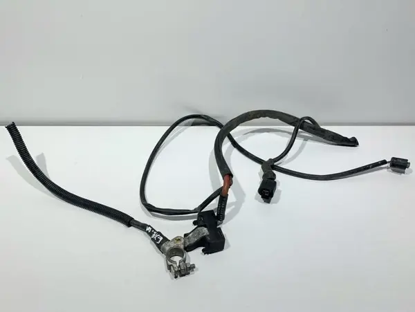Cablu cu borna baterie plus 8Z0941824C Audi A4 (2001-2004) [8E2, B6] 1.8 benzina CDHB