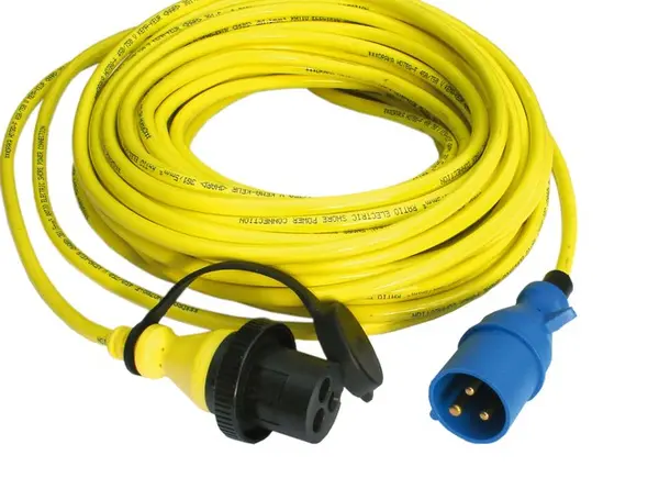 Cablu Victron Cablu Pentru Alimentare De La Tarm 25M 32A Shore Power Cable 25M 32A 25m (SHP306002500)