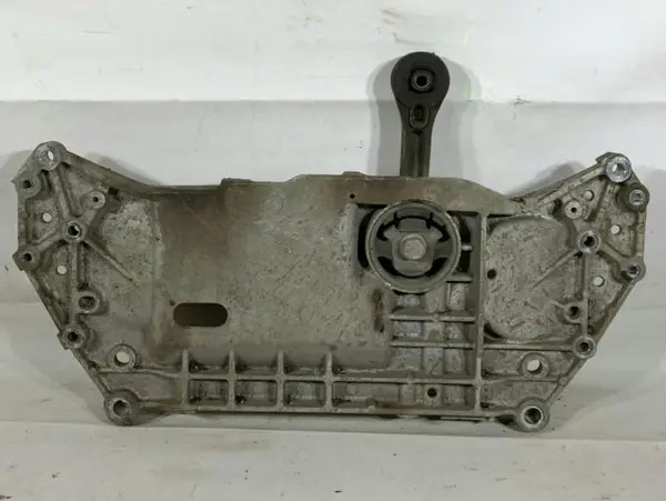 Cadru motor 1K0199369 Skoda Octavia 2 facelift (2008-2013) 1.6 mpi BSE