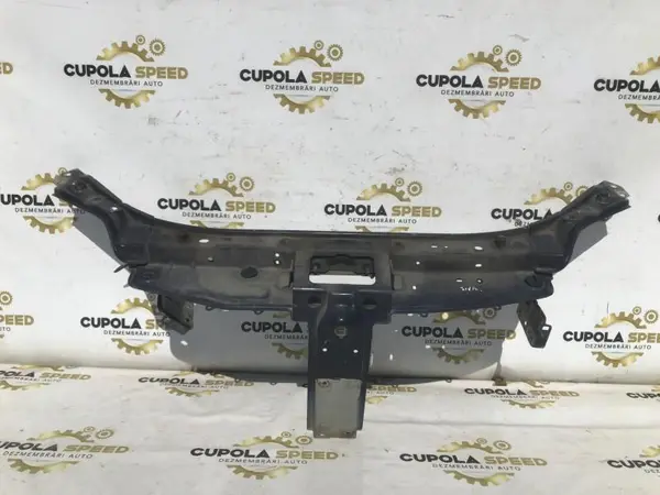 Calandru 625129035r Dacia Sandero 2 (2012-2017) 1.2 benzina D4F (732)