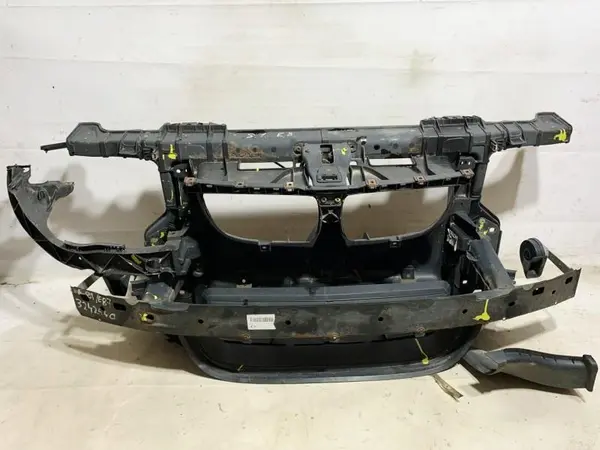 Calandru cu armatura (cu defect) 7058593 BMW Seria 1 (2004-2011) [E81, E87] 1.8d 2.0d