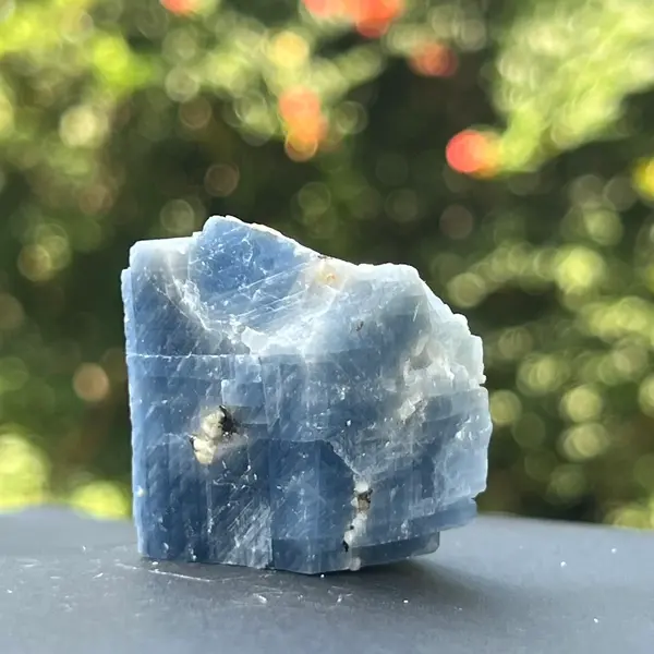 Calcit albastru piatra bruta din Namibia model 7