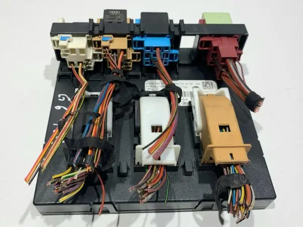 Calculator confort 1K0937086C Volkswagen Passat CC facelift (2012-2016) 2.0 tdi CBDC