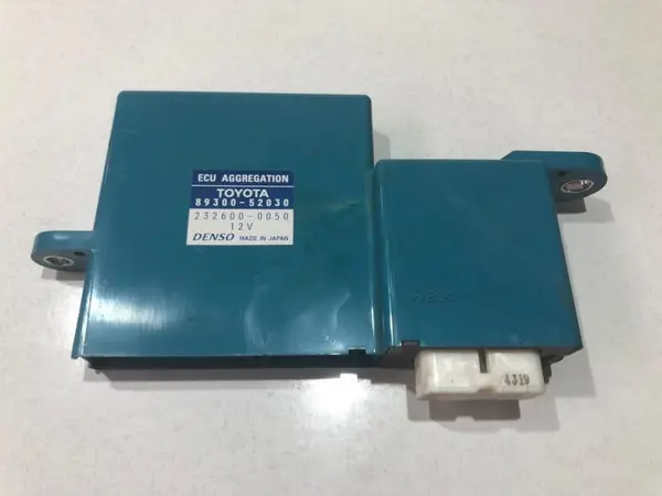 Calculator confort 89300-52030 Toyota Yaris (2005->) 2.2 d4d 2ad-ftv
