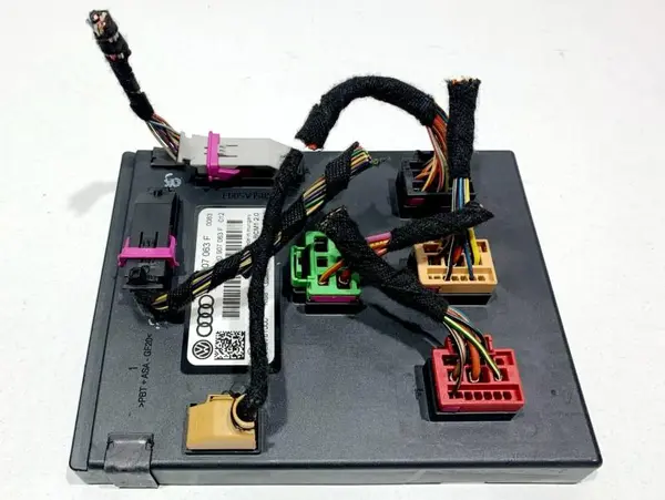 Calculator confort bcm 4H0907063F Audi A8 (2009-2017) [4H] D4 3.0 tdi CDUC