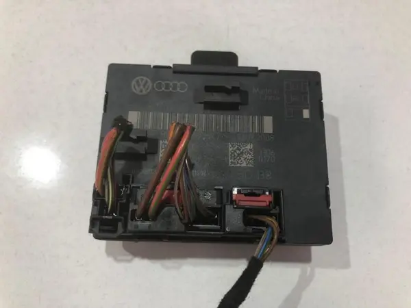 Calculator confort dreapta spate 8k0959794 Audi A4 (2007-2011) [8K2, B8]