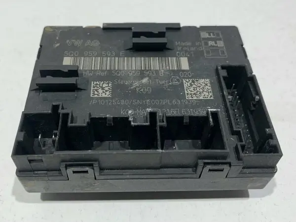 Calculator confort fata stângă 5Q0959593E Volkswagen Tiguan 2 (2016-2020)
