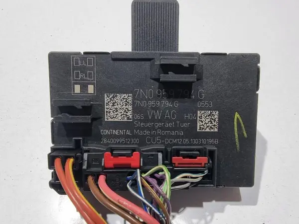 Calculator confort stanga / dreapta spate 7N0959794G Volkswagen Sharan (2010-2015) [7N]