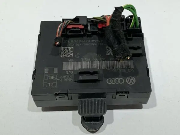 Calculator confort stanga / dreapta spate 8X0959795C Audi Q3 facelift (2014-2018)