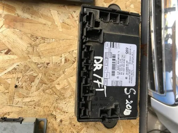 Calculator confort usa dreapta fata A2219008603 Mercedes S-Class (2005-2009) [W221]