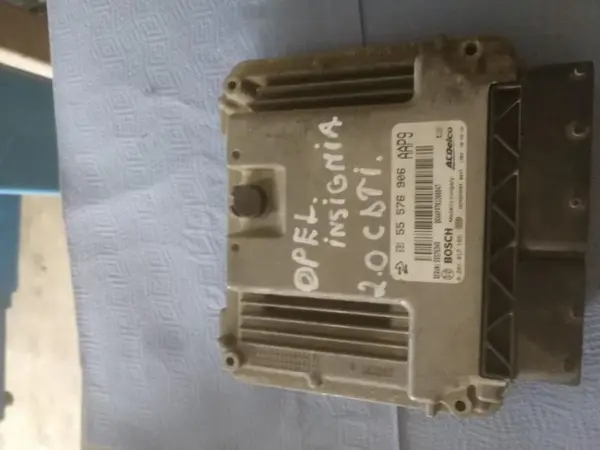 Calculator ecu 0281017105 Opel Insignia A (2008-2013) 2.0 cdti