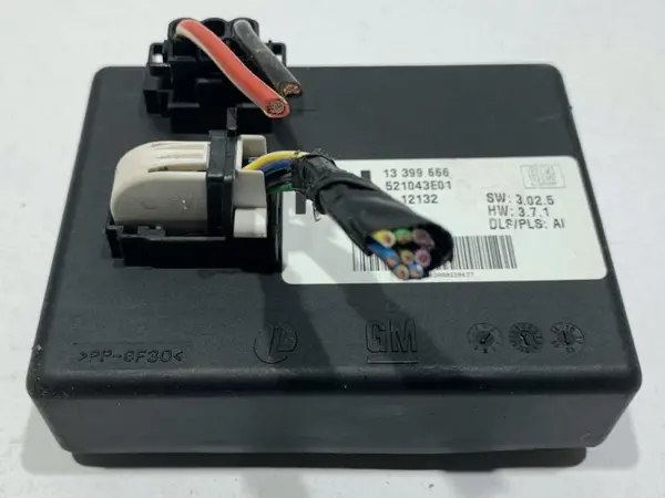 Calculator lumini 13399666 Opel Astra J (2009-2012)