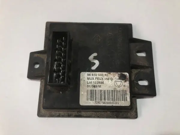 Calculator / modul lumini 9641004580 Peugeot 607 (1999-2004)