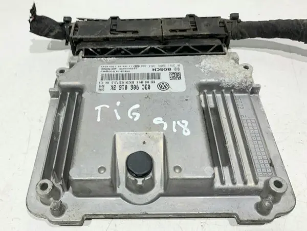 Calculator motor ecu 03C906016BK Volkswagen Tiguan (2007-2011) 1.4 tsi CAXA