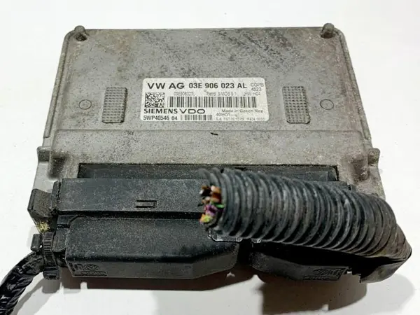 Calculator motor ecu 03E906023AL Skoda Roomster facelift (2010-2015) 1.2 benzina CGPB