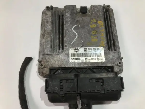 Calculator motor ecu 03g906016ag Skoda Octavia 2 (2004-2008) 1.9 tdi BJB