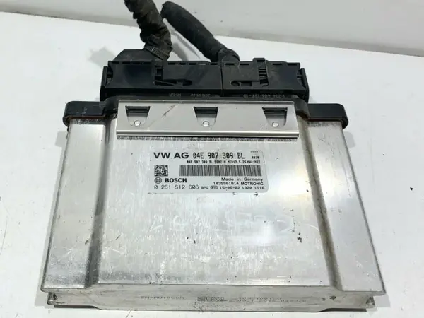Calculator motor ecu 04E907309BL Volkswagen Golf 7 (2012-2017) 1.2 tsi CYVB