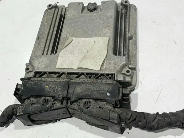 Calculator motor ecu 04L907309L Audi A4 (2015-2019) [8W2, B9] 2.0 tdi DEUA