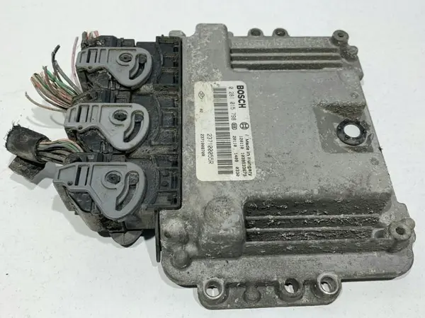 Calculator motor ecu 237100055R Renault Megane 3 facelift (2012-2016) 1.9 dci F9Q 870