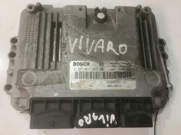 Calculator motor ecu 8200935115 Opel Vivaro (2012->) 2.0 cdti