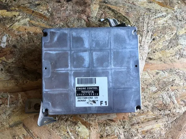 Calculator motor ecu 89661-0f010 Toyota Corolla Verso (2004-2009) 2.0d
