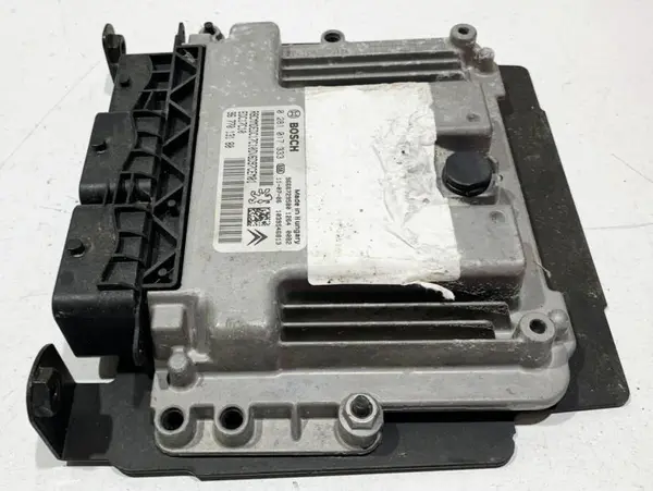 Calculator motor ecu 9677013180 Peugeot 208 (2012-2015) 1.6 hdi 9HP