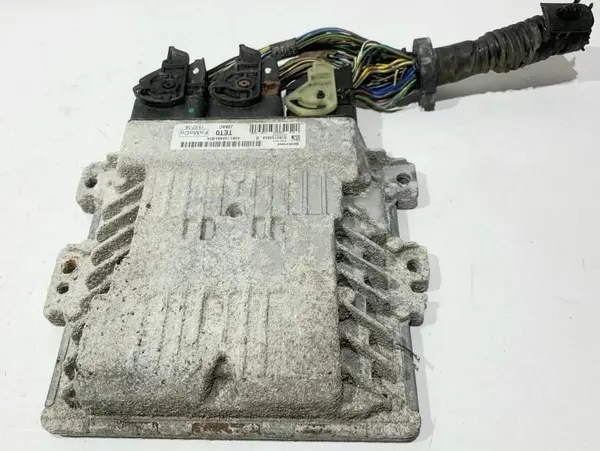 Calculator motor ecu AV61-12A650-BTA Ford C-Max 2 (2010-2019) 1.6 tdci T1DB 115 cp