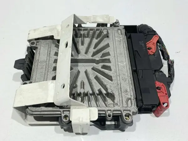 Calculator motor ecu P31303388 Volvo V70 3 (2007-2013) 2.4 D D5244T14