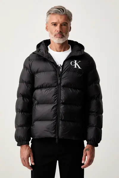 Calvin Klein Jeans geacă petrecută pentru bărbați