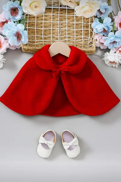 Capa alba eleganta din blanita ecologica pentru fete - Annabelle