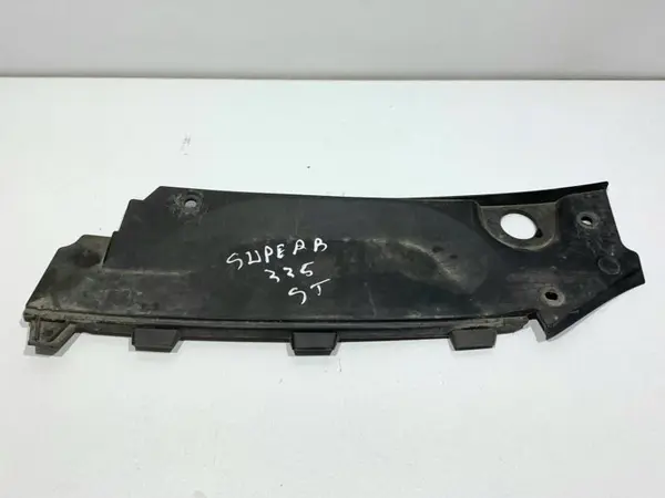 Capac superior trager stanga 3T0807081 Skoda Superb 2 (2008-2013)