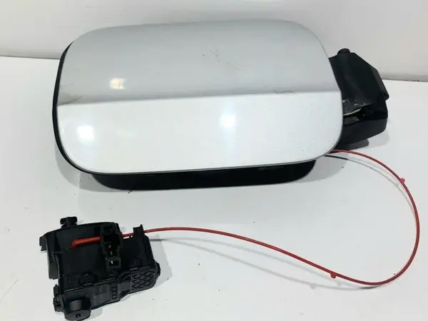 Capac / usa rezervor cu motoras deschidere culoare argintiu - lx7w 8K0862153D Audi A5 (2007-2011) [8T3]