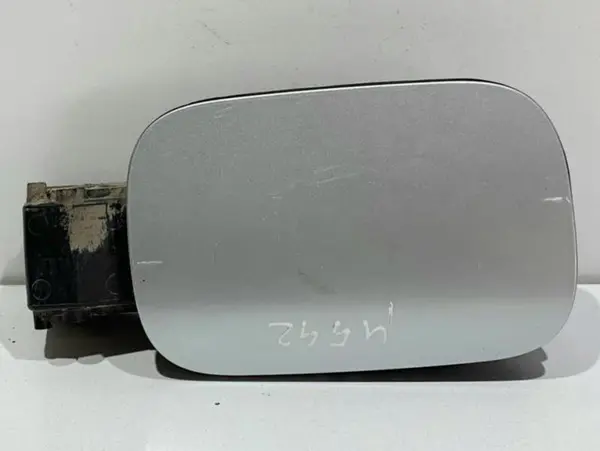 Capac / usa rezervor culoare argintie 781203817R Renault Megane 4 (2016-2020)