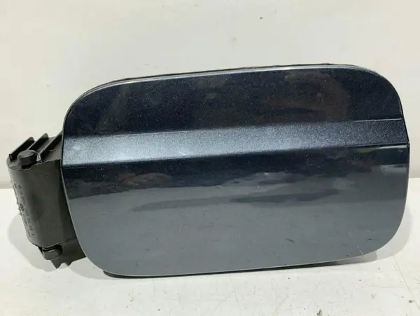 Capac / usa rezervor culoare negru obsidian - 197 A2047500103 Mercedes C-Class (2007-2010) [W204]