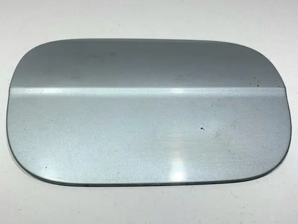 Capac / usa rezervor culoare silver metalic - lx7v Audi A6 (2004-2011) [4F2, C6]